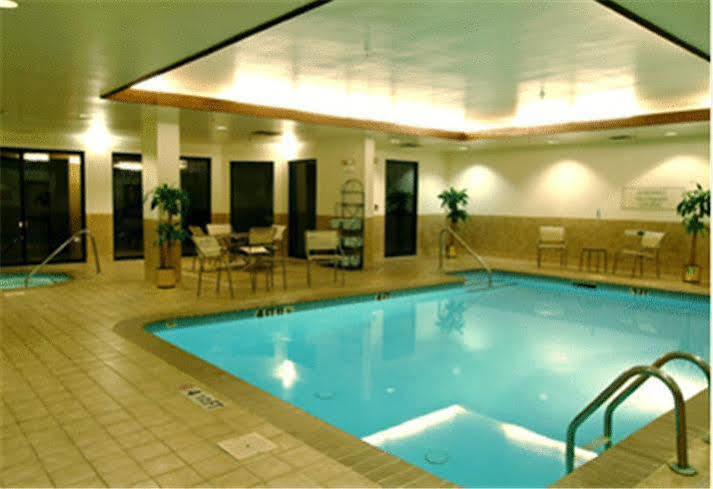 Courtyard Charlotte Airport North Ξενοδοχείο Εξωτερικό φωτογραφία